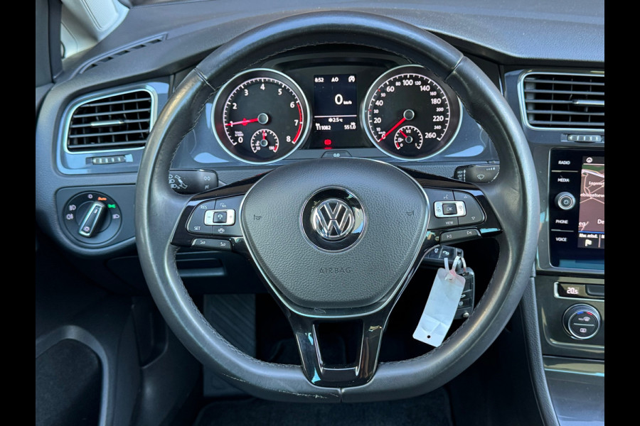 Volkswagen Golf 1.0 TSI Comfortline * AppleCarPlay * Cruise * Trekhaak * PDC *