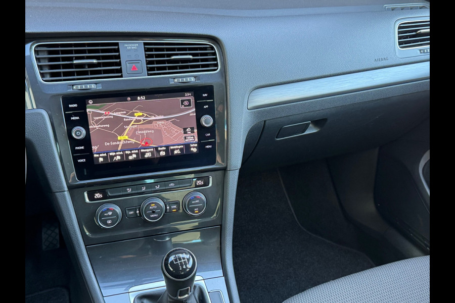 Volkswagen Golf 1.0 TSI Comfortline * AppleCarPlay * Cruise * Trekhaak * PDC *