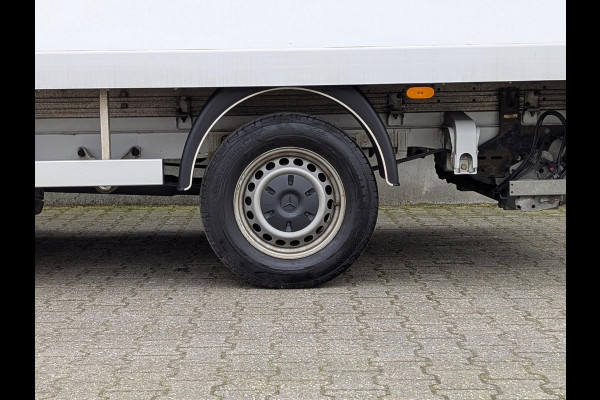Mercedes-Benz Sprinter 316 160PK BAKWAGEN LAADKLEP AIRCO CRUISE CARPLAY EURO 6