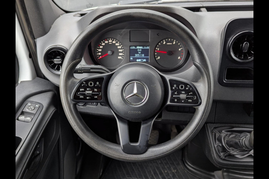 Mercedes-Benz Sprinter 316 160PK BAKWAGEN LAADKLEP AIRCO CRUISE CARPLAY EURO 6