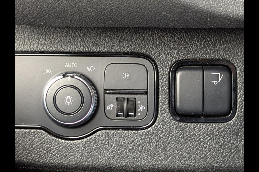 Mercedes-Benz Sprinter 316 160PK BAKWAGEN LAADKLEP AIRCO CRUISE CARPLAY EURO 6
