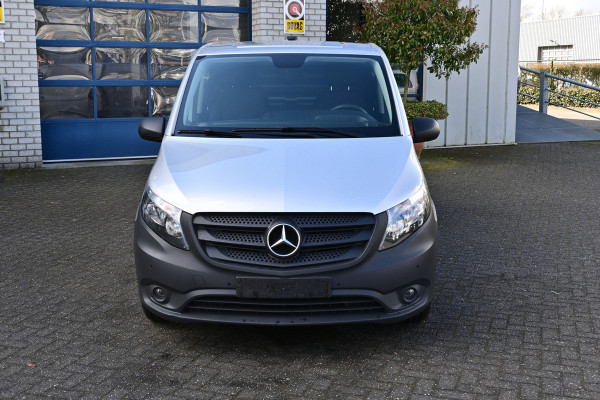 Mercedes-Benz Vito 114 CDI L2 Bott werkplaatsinrichting, Navigatie met camera