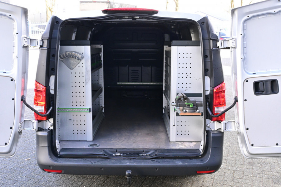 Mercedes-Benz Vito 114 CDI L2 Bott werkplaatsinrichting, Navigatie met camera