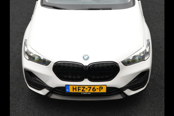 BMW X1 xDrive25e Sportline Plug in Hybrid PHEV | Panodak | Apple Carplay | 19"L.M | Lederen Sportstoelen | DAB | Harman Kardon | Head Up | Stuurverwarming |
