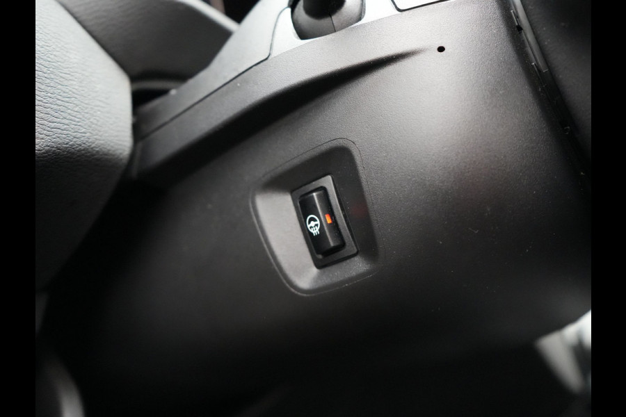 BMW X1 xDrive25e Sportline Plug in Hybrid PHEV | Panodak | Apple Carplay | 19"L.M | Lederen Sportstoelen | DAB | Harman Kardon | Head Up | Stuurverwarming |
