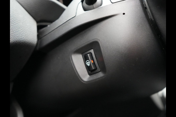 BMW X1 xDrive25e Sportline Plug in Hybrid PHEV | Panodak | Apple Carplay | 19"L.M | Lederen Sportstoelen | DAB | Harman Kardon | Head Up | Stuurverwarming |