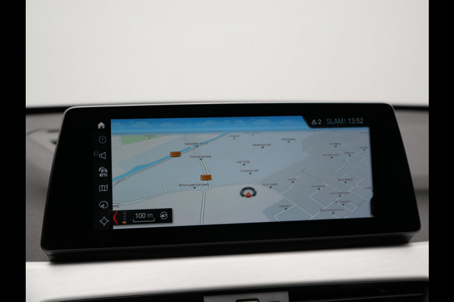 BMW X1 xDrive25e Sportline Plug in Hybrid PHEV | Panodak | Apple Carplay | 19"L.M | Lederen Sportstoelen | DAB | Harman Kardon | Head Up | Stuurverwarming |