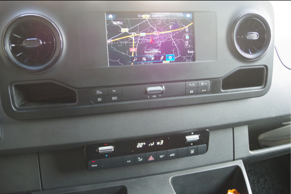 Mercedes-Benz Sprinter 317 1.9 CDI L2H2 AUT. LED, STANDKACHEL, CAMERA, NAVI, STOELVERWARMING, APPLE CARPLAY