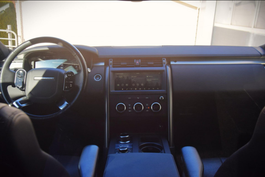 Land Rover Discovery 3.0 Sd6 HSE Luxury TREHAAK/OPENDAK/LEER grijskenteken