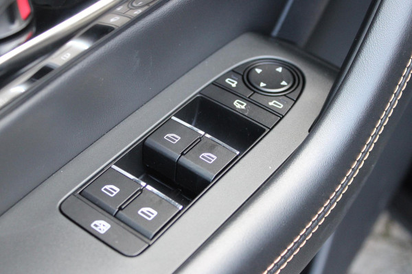 Mazda CX-80 2.5 e-SkyActiv 328PK PHEV HOMURA PLUS | 7-PERSOONS! | DRIVER PERSONALIZATION SYSTEM (GEZICHTSHERKENNING) | ELEKTRISCH BEDIENBARE VOORSTOELEN | FULL LEDEREN BEKLEDING | ADAPTIVE CRUISE CONTROL | 20" LICHTMETALEN VELGEN BLACK | 360° CAMERA | STOEL/STUUR VERWARMING | STOEL VENTILATIE | STOEL VERWARMING ACHTER | ADAPTIVE LED KOPLAMPEN | CLIMATE CONTROL VOOR + ACHTER | NAVIGATIE | APPLE CARPLAY/ANDROID AUTO | PANORAMISCH SCHUIF/KANTEL DAK | PARKEERSENSOREN VOOR EN ACHTER | BOSE AUDIO SYSTEM (12 SPEAKERS) | ELEKTRISCH BEDIENBARE ACHTERKLEP | DRAADLOZE TELEFOON LADER | HEAD U