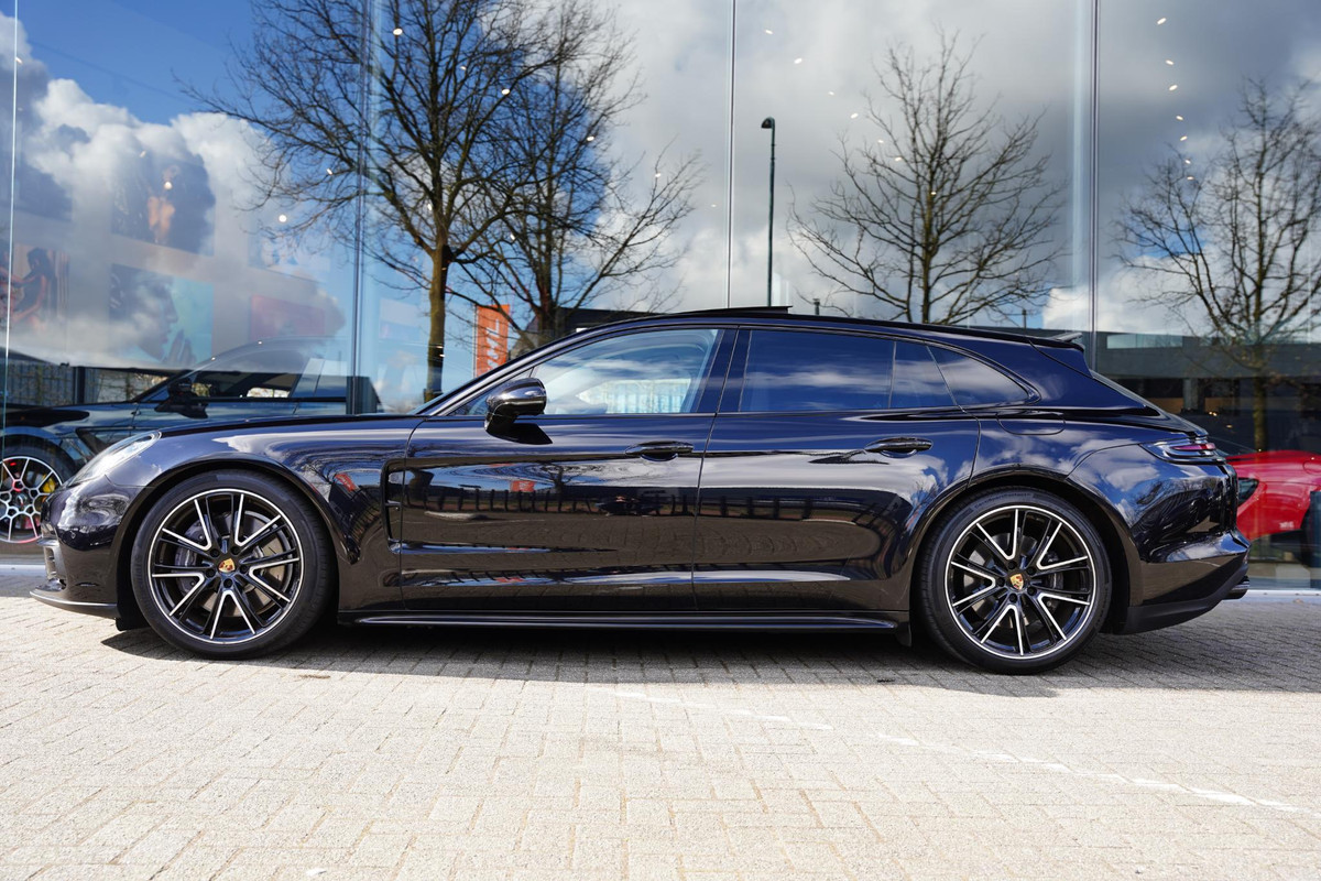 Porsche Panamera Sport Turismo 2.9 4 E-Hybrid Panoramadak Sportuitlaat Sport Chrono