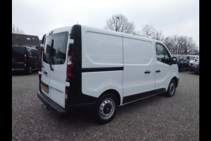 Renault Trafic 2.0 dCi 120PK, L1H1, Airco