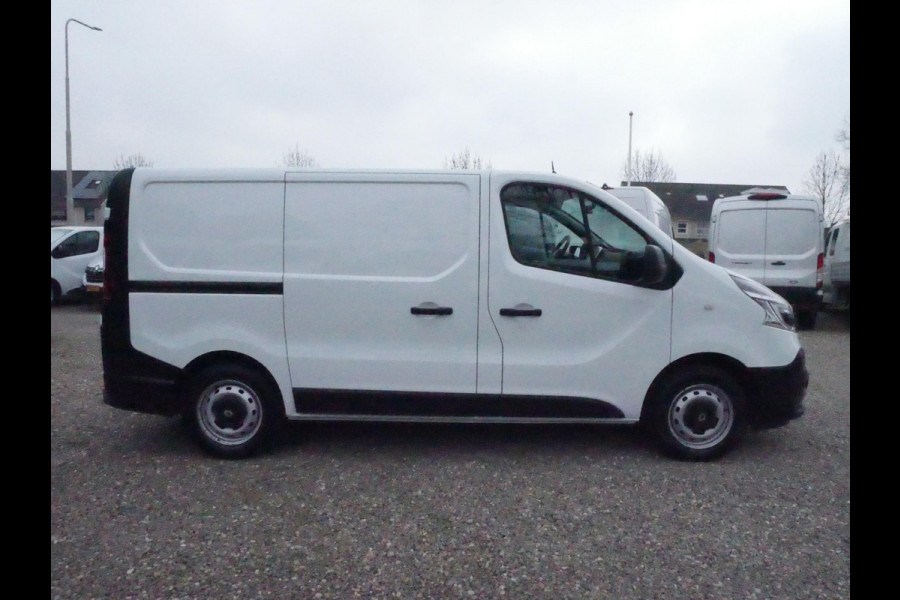 Renault Trafic 2.0 dCi 120PK, L1H1, Airco