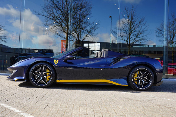 Ferrari 488 3.9 Pista HELE Spider Tailor Made