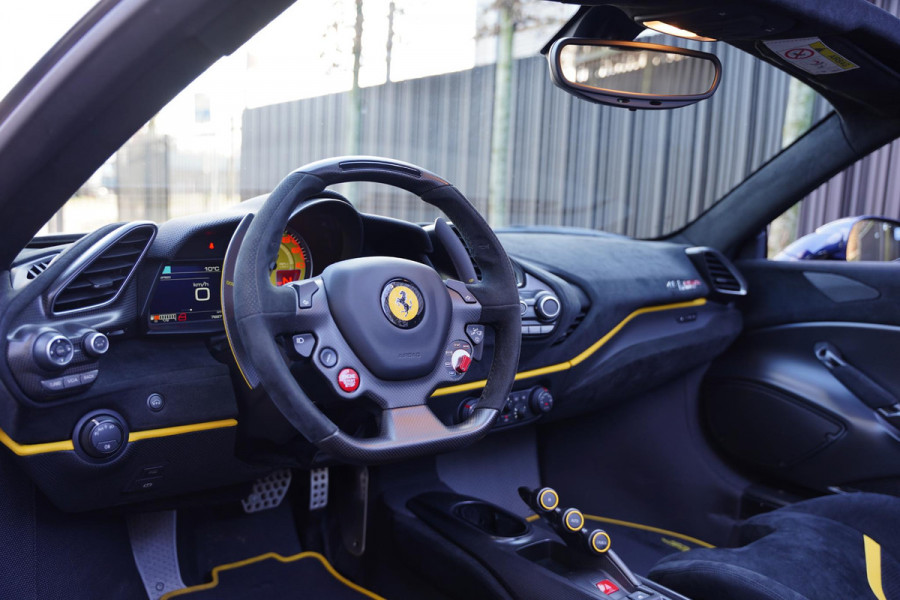 Ferrari 488 3.9 Pista HELE Spider Tailor Made