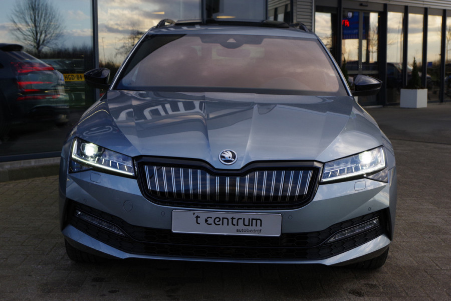 Škoda Superb Combi 1.4 TSI iV 218 PK Sportline BNS PHEV, Panoramadak, Trekhaak, Adap. Cruise Control, Canton Sound, DCC, Camera,