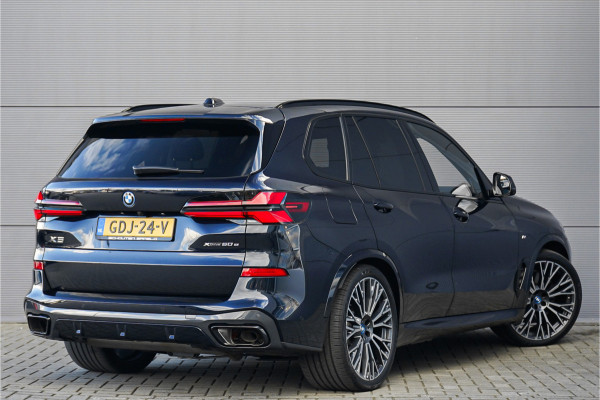 BMW X5 xDrive50e M Sport Sky Lounge Trekhaak Massage B&W