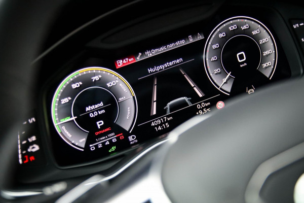 Audi A6 Avant 55 TFSI e Quattro Competition S line Edition 367pk Automaat|Panoramadak|Virtual Cockpit|Leder+Memory|HD Matrix|Black