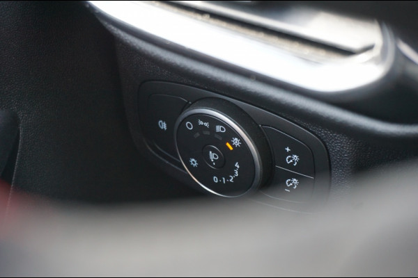 Ford Fiesta 100PK ST-LINE ADAPTIVE | CAMERA | NAVI | CARPLAY | KEYLESS!