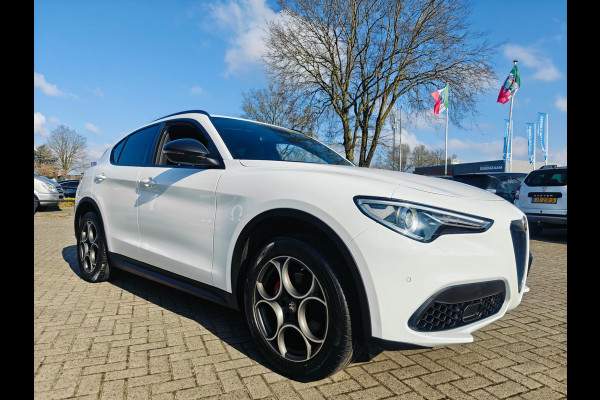 Alfa Romeo Stelvio 2.0 T AWD B-Tech