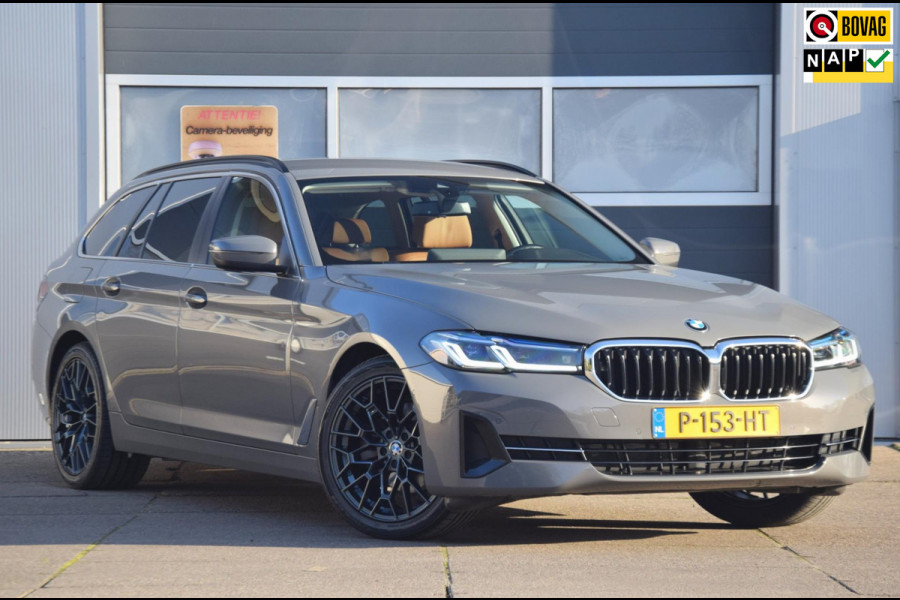 BMW 5 Serie Touring 520i Business Edition Plus MEERPRIJS 19” BREEDSET 1.750 EURO