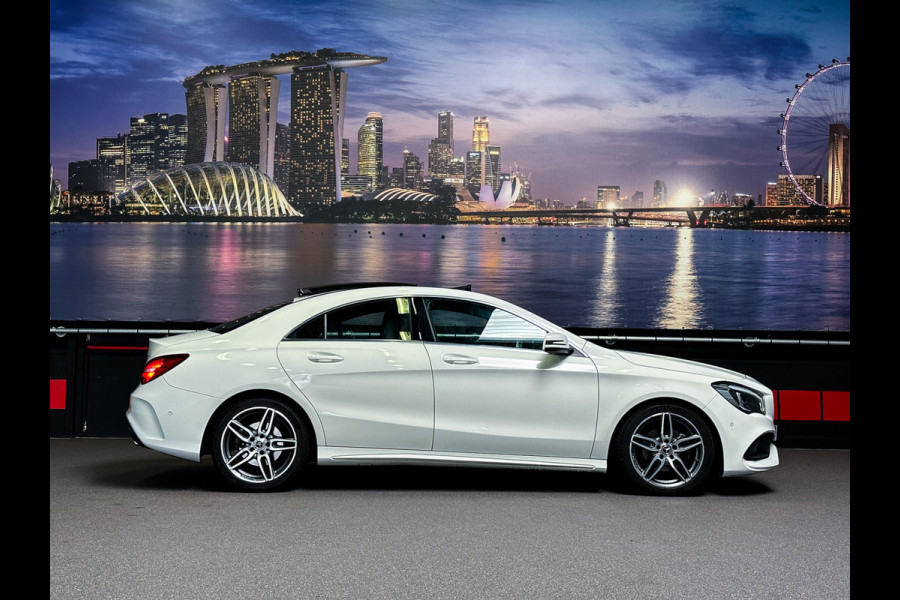 Mercedes-Benz CLA-Klasse 180 AMG |Panorama|Camera|Keyless|NL NAP