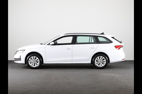 Škoda Octavia Combi Edition 1.5 TSI 115 pk 6 versn. Hand | Trekhaak wegklapbaar