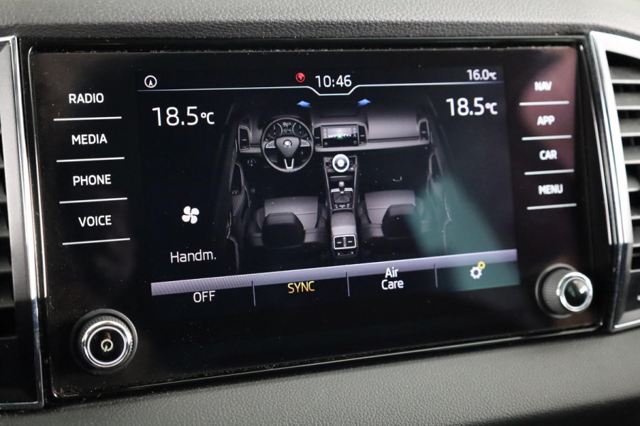 Škoda Karoq 1.0 TSI Clever Edition 116pk | Navigatie | Climatronic | Lichtmetalen velgen | Apple Carplay/ Android Auto