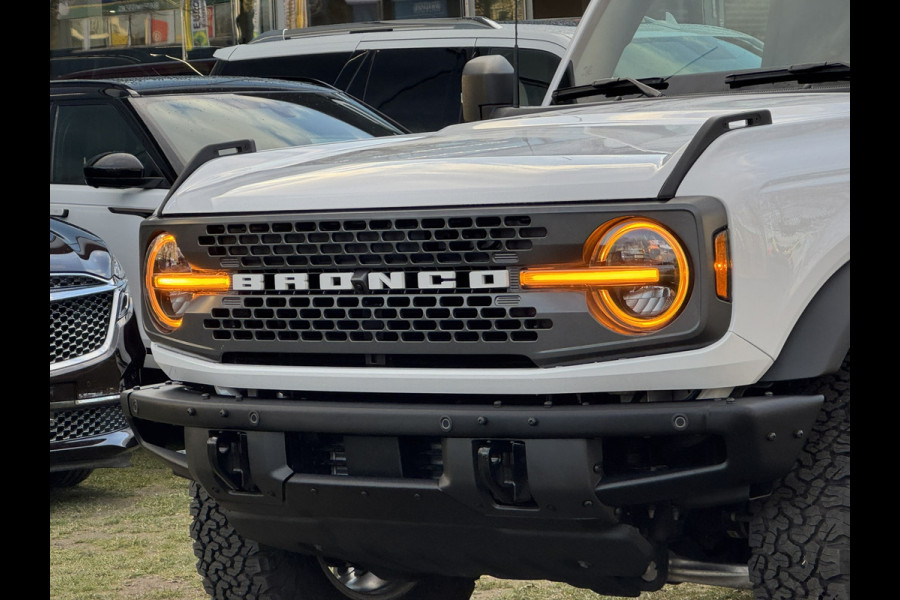 Ford Bronco 2.7L V6 ECOBOOST BADLANDS 4X4