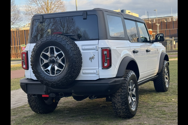 Ford Bronco 2.7L V6 ECOBOOST BADLANDS 4X4