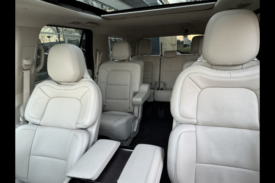 Lincoln Navigator BLACK LABEL FULL SPEC. Pano