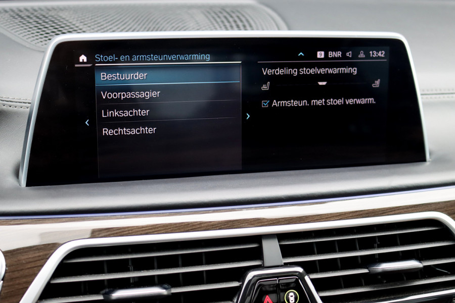 BMW 7 Serie 745Le xDrive High Executive Aut8 | Panoramadak | Luchtvering | Surround Camera | HUD | Stoelventilatie | Memory | Harman/Kardon