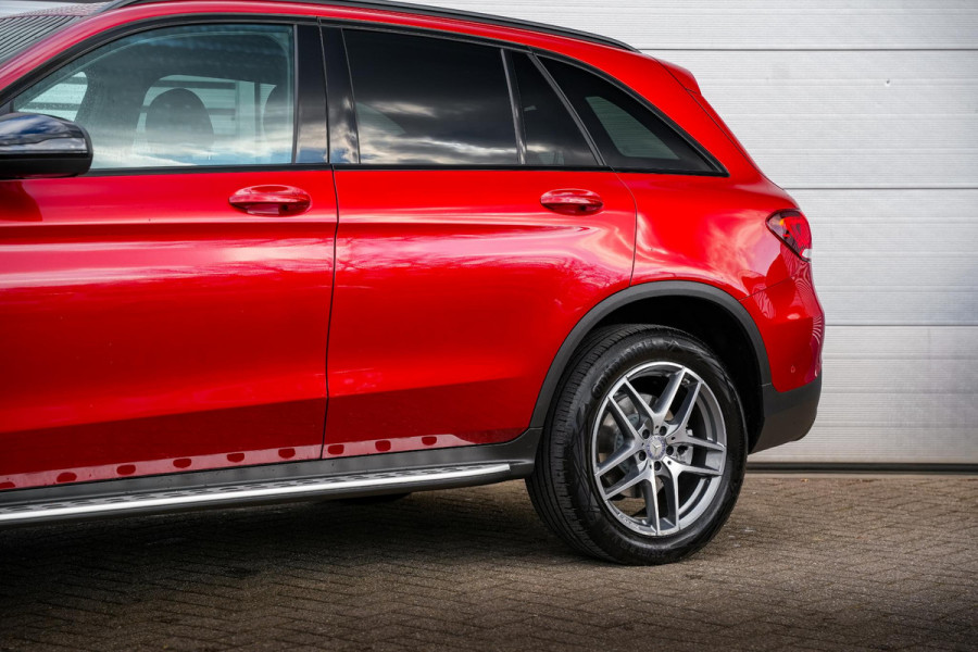 Mercedes-Benz GLC 300e 4MATIC Business Solution AMG