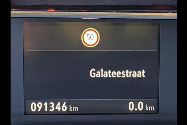 Opel Grandland X 1.2 Turbo Innovation - Navigatie I Airco I PDC I LED I Sport velgen I Veiligheids pakket I Dealer onderhouden I