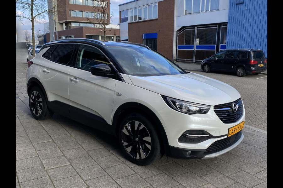 Opel Grandland X 1.2 Turbo Innovation - Navigatie I Airco I PDC I LED I Sport velgen I Veiligheids pakket I Dealer onderhouden I