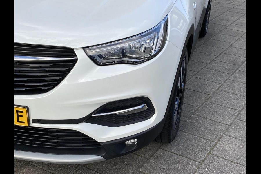 Opel Grandland X 1.2 Turbo Innovation - Navigatie I Airco I PDC I LED I Sport velgen I Veiligheids pakket I Dealer onderhouden I