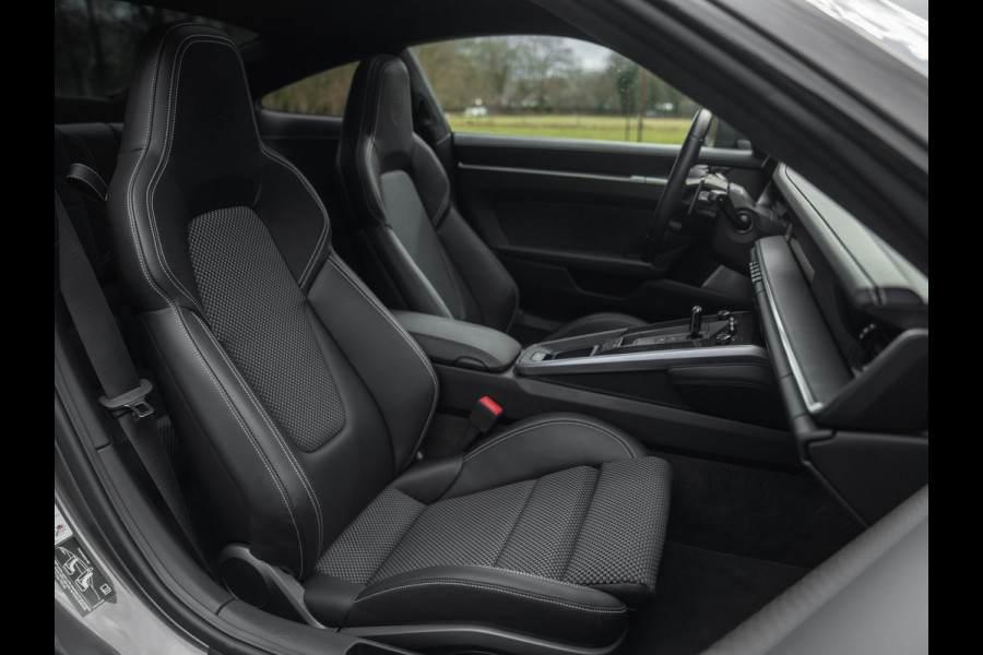 Porsche 911 992 Turbo S | Aero-kit | Burmester | Lift | Pano | Ceramic | Adapt. Sportstoelen Plus