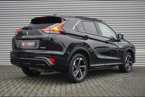 Mitsubishi Eclipse Cross PHEV Prestige AUTOMAAT CARPLAY | LEER | SCHUIFDAK | ADAPTIVE!