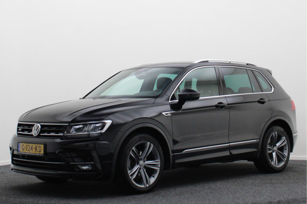 Volkswagen Tiguan 1.5 TSI DSG ACT Comfortline Business R-line Virtual Cockpit, Elektrische Achterklep, Apple Carplay, ACC, Trekhaak, 19''