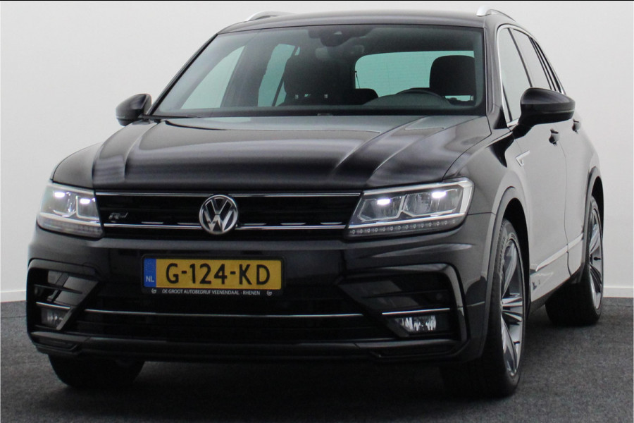 Volkswagen Tiguan 1.5 TSI DSG ACT Comfortline Business R-line Virtual Cockpit, Elektrische Achterklep, Apple Carplay, ACC, Trekhaak, 19''