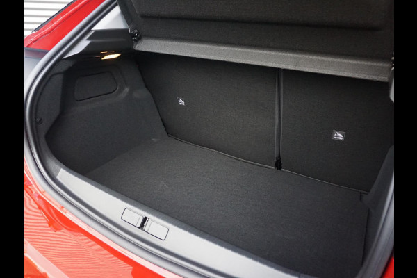 Opel CORSA-E Level 3 50 kWh Premium pakket | Winterpakket