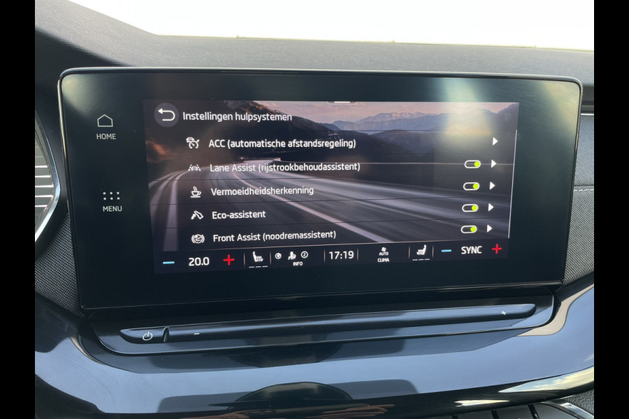 Škoda Octavia Combi 1.5 e-TSI Business Edition | Elek. Trekhaak | Virtual Cockpit | LED | Navi | Carplay