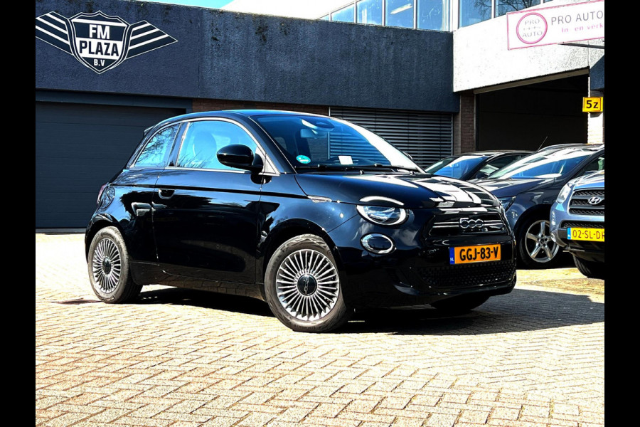 Fiat 500 Icon 42 kWh zeer nette auto met fabriek garantie