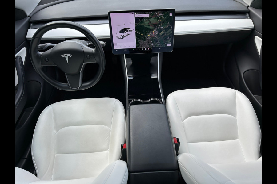 Tesla Model 3 Long Range AWD 75 kWh Wit leder 19 Inch 84% SOH Certificaat NL-Auto