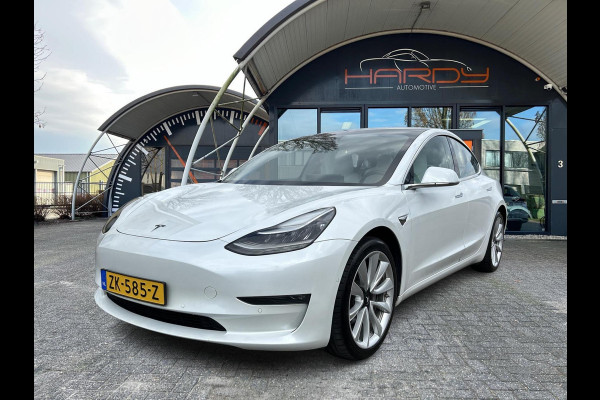 Tesla Model 3 Long Range AWD 75 kWh Wit leder 19 Inch 84% SOH Certificaat NL-Auto