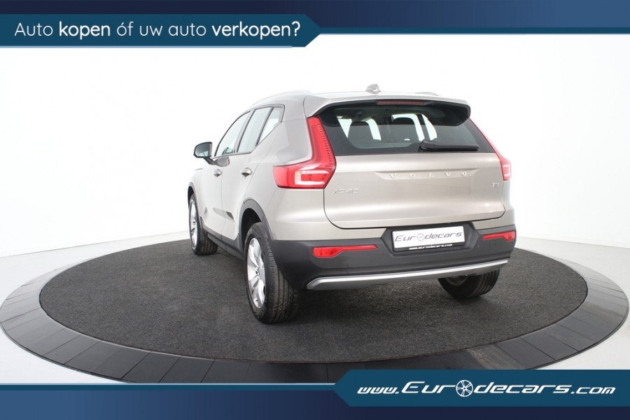 Volvo XC40 1.5 T3 Momentum Pro *1ste Eigenaar*Standkachel*Keyless*