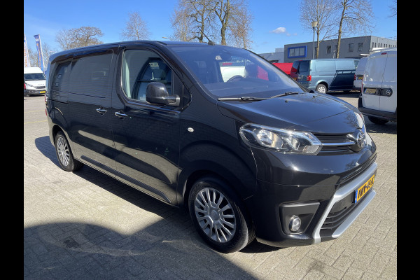 Toyota ProAce Verso 1.6 D-4D 115pk geel kenteken / 8 persoons / euro 6 diesel / € 23.950 incl btw en bpm / panoramadak / airco / cruise / achteruitrijcamera / 2 x schuifdeur !