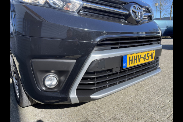 Toyota ProAce Verso 1.6 D-4D 115pk geel kenteken / 8 persoons / euro 6 diesel / € 23.950 incl btw en bpm / panoramadak / airco / cruise / achteruitrijcamera / 2 x schuifdeur !