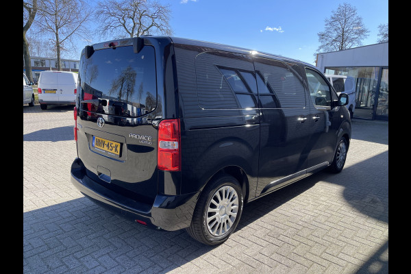 Toyota ProAce Verso 1.6 D-4D 115pk geel kenteken / 8 persoons / euro 6 diesel / € 23.950 incl btw en bpm / panoramadak / airco / cruise / achteruitrijcamera / 2 x schuifdeur !