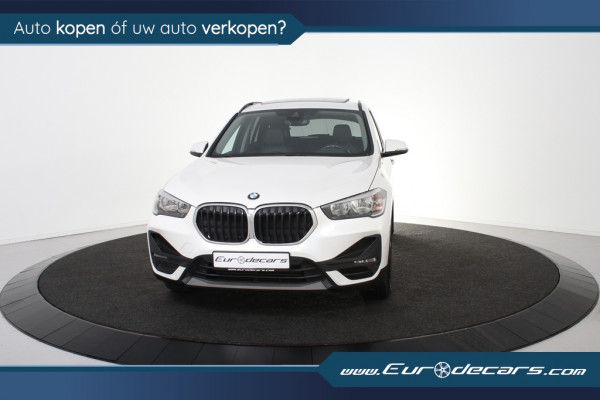 BMW X1 sDrive18i *1ste Eigenaar*Panoramadak*Memory*Trekhaak*